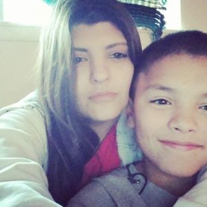 Meet your Posher, Synthia